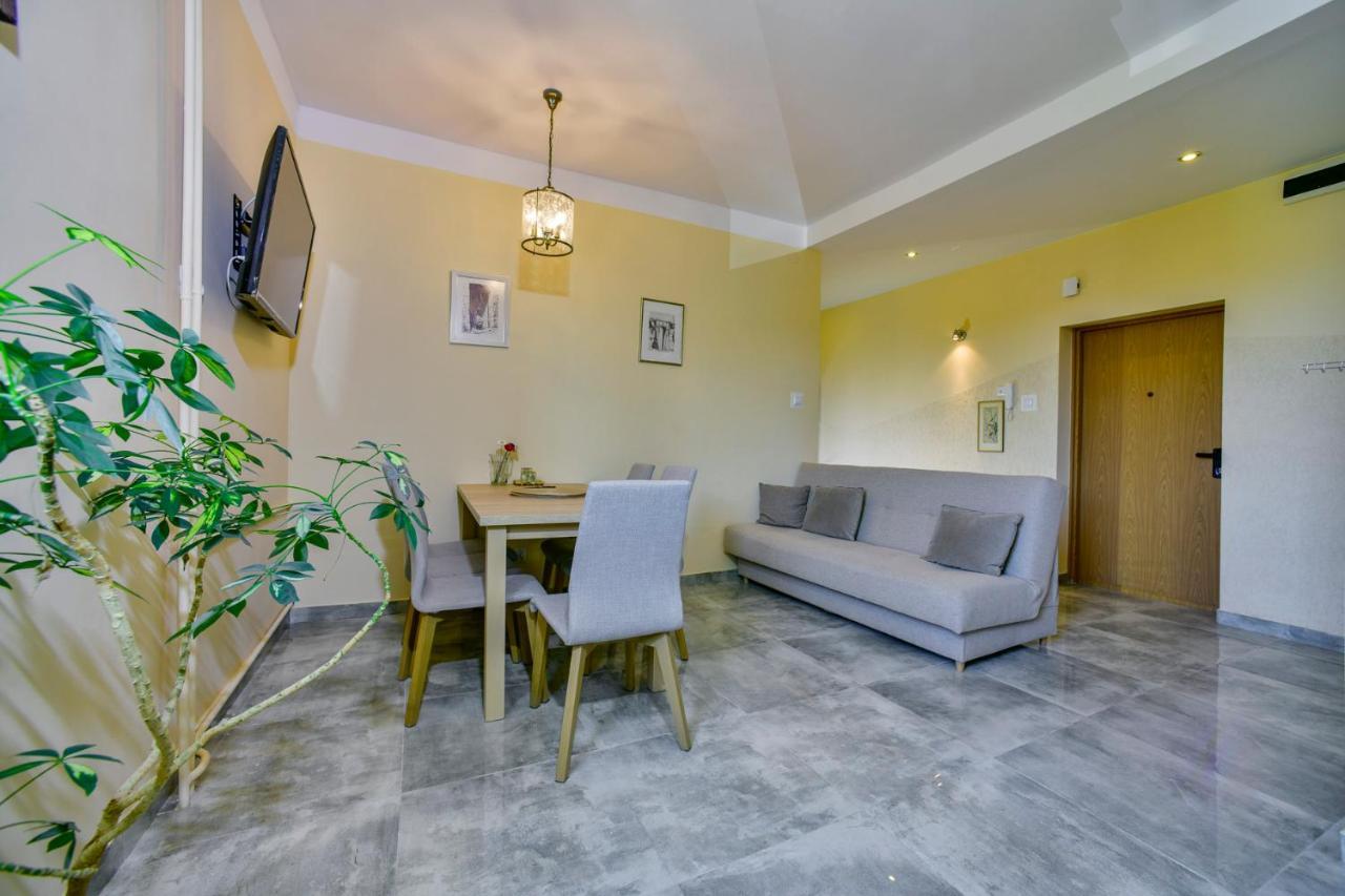 Apartament U Ewy W Kolobrzegu Podczele - 2 Sypialnie 50M2, Wifi I Darmowy Parking! المظهر الخارجي الصورة